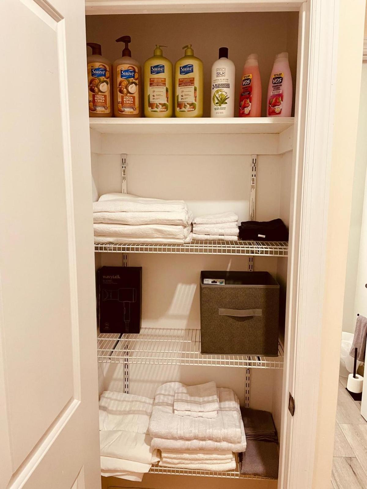 Ooohlala! 2 Beds And 2 Full Baths W/Free Parking Apartman Newark Kültér fotó