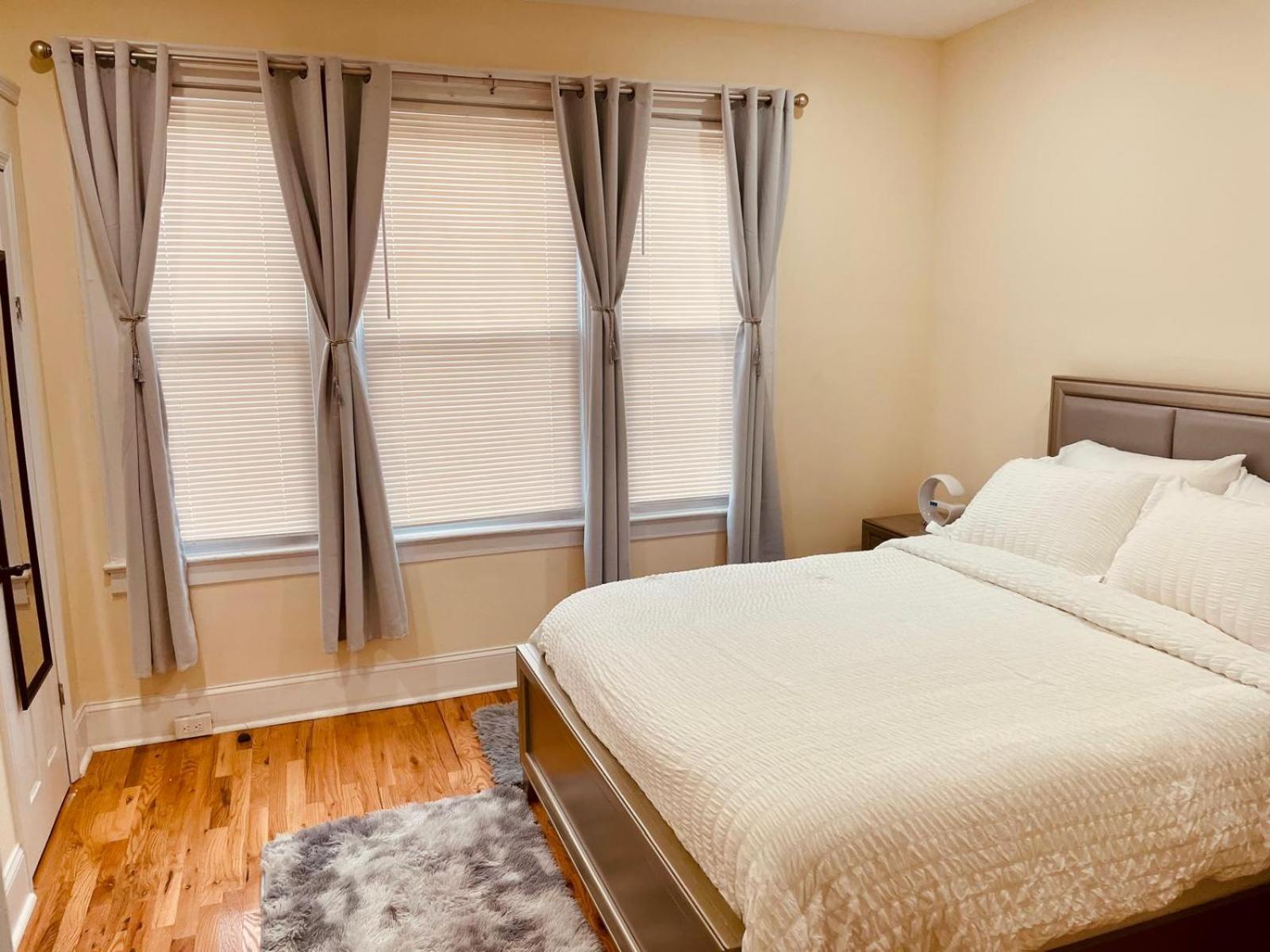 Ooohlala! 2 Beds And 2 Full Baths W/Free Parking Apartman Newark Kültér fotó