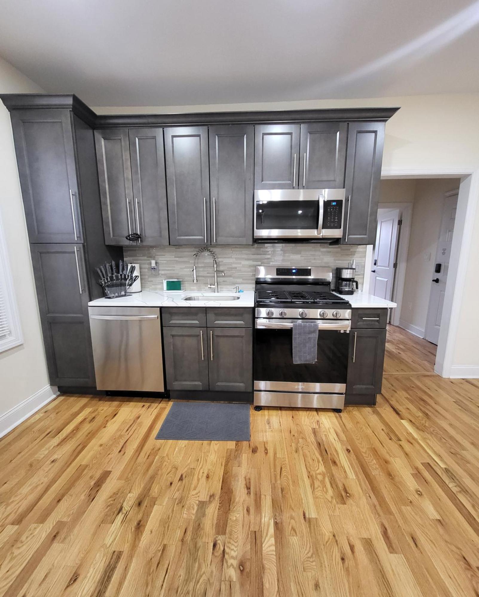 Ooohlala! 2 Beds And 2 Full Baths W/Free Parking Apartman Newark Kültér fotó